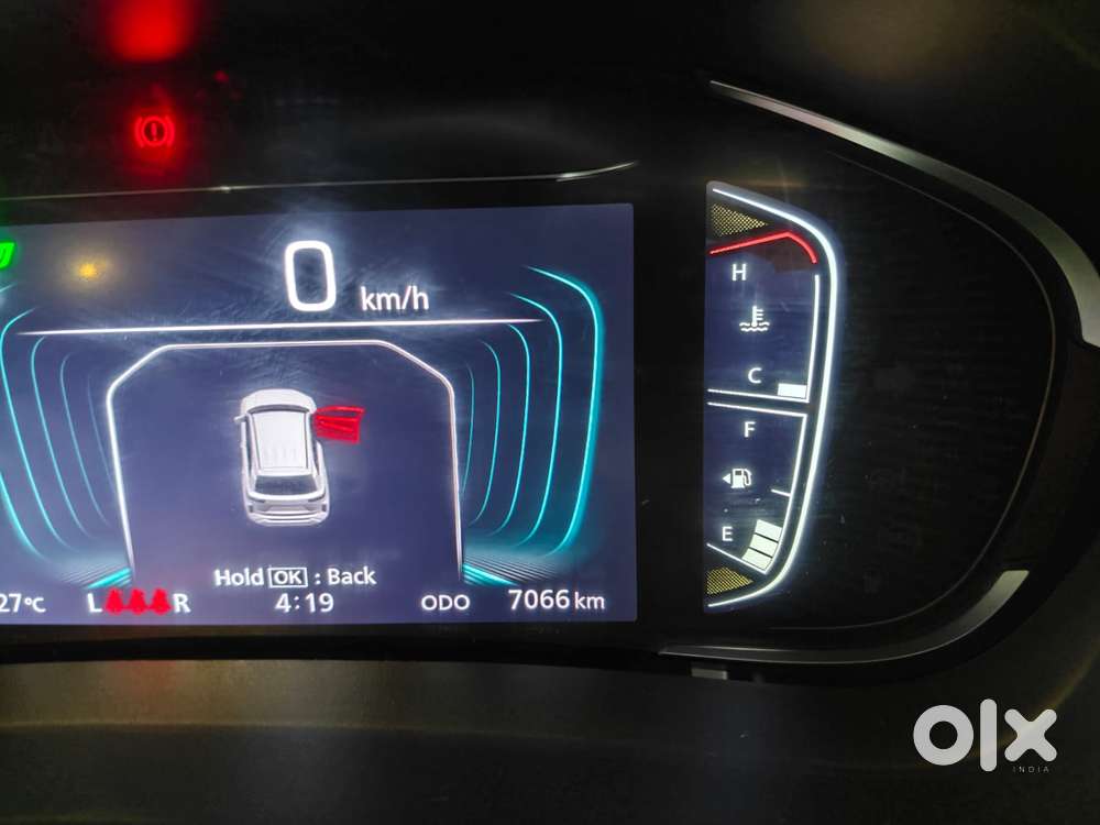 Toyota Urban Cruiser Hyryder 7 Seater V At Awd, 2025, Petrol