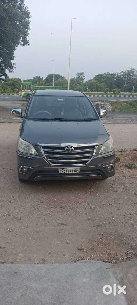 Toyota Innova, 2014