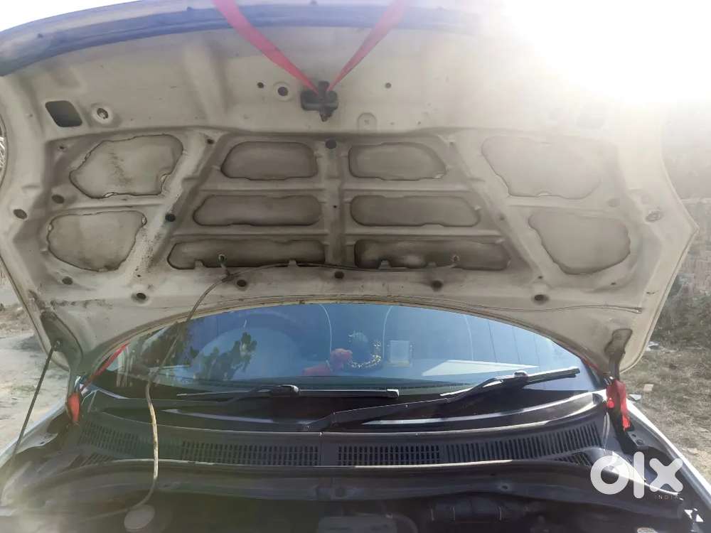 Maruti Suzuki Swift Dzire 2009