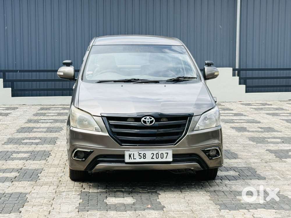 Toyota Innova 2004-2011 2.5 G (diesel) 8 Seater Bs Iv, 2006, Diesel