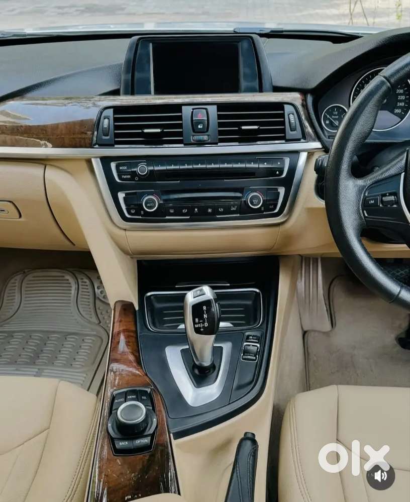Bmw 3 Series Luxury Line
