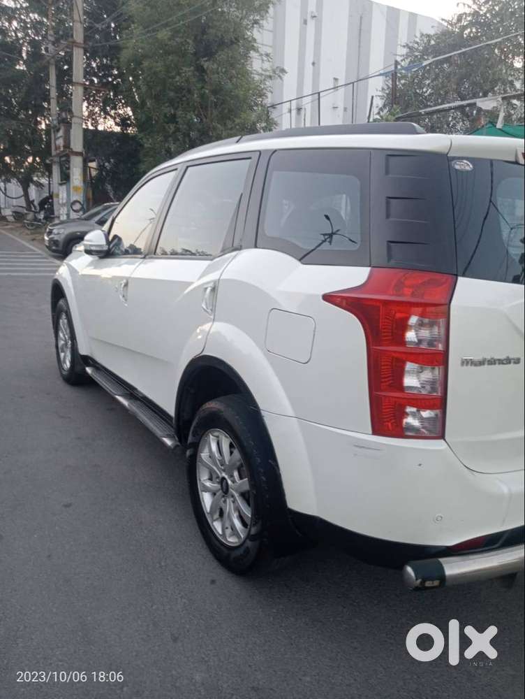 Mahindra Xuv500 2016 Diesel 140000 Km Driven