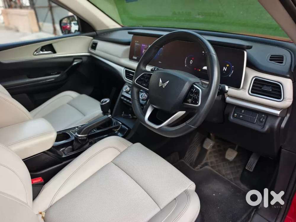 Mahindra Xuv700 2.2 Ax 7 Diesel Mt Str, 2023, Diesel