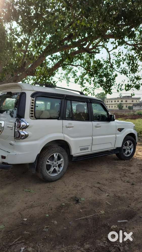 Mahindra Scorpio S10  2016 Model Gadi Bilkul Condition Mein Hai