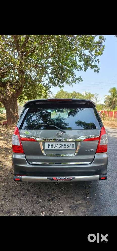 Toyota Innova 2009-2011 2.5 Ev Cs 7 Str Bsiv, 2014, Diesel