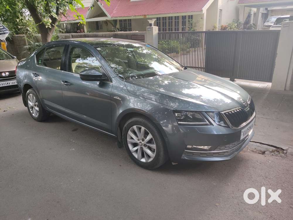 Skoda Octavia 1.8 TSI AT L K, 2018, Petrol