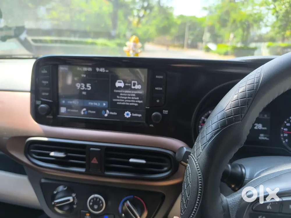 Hyundai Aura Sx 2023