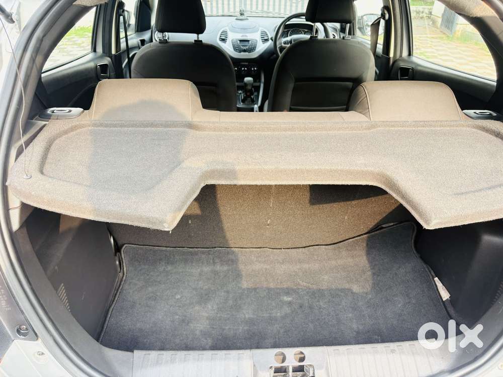 Ford Figo 1.2p Trend Mt, 2015, Petrol
