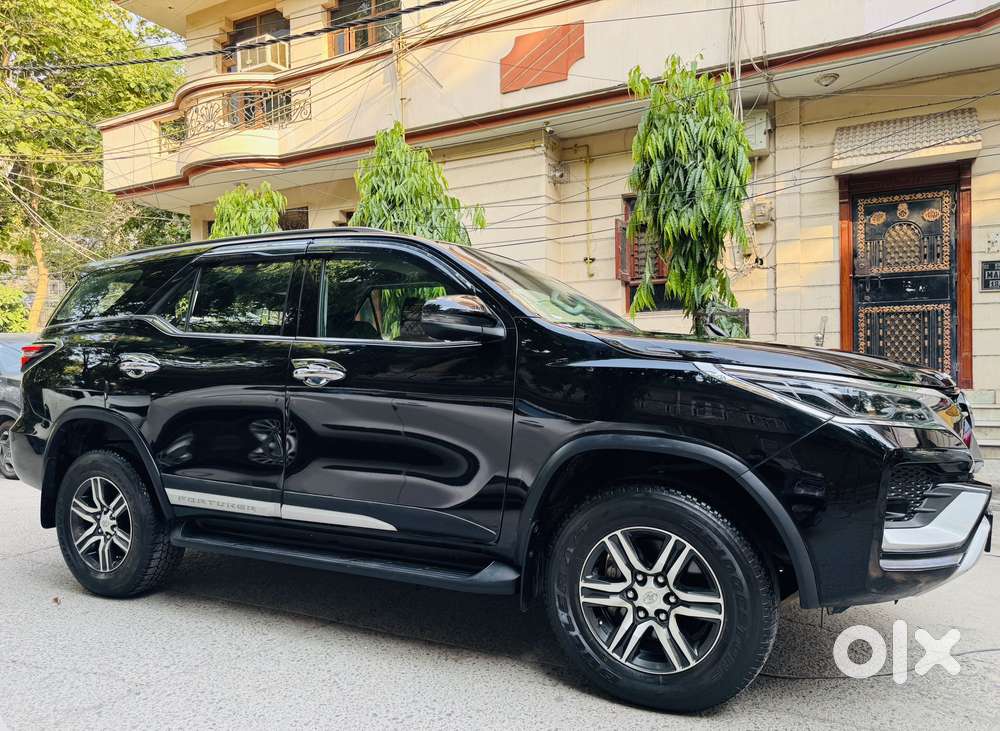 Toyota Fortuner 4x2 At 2.7 Petrol, 2024, Petrol
