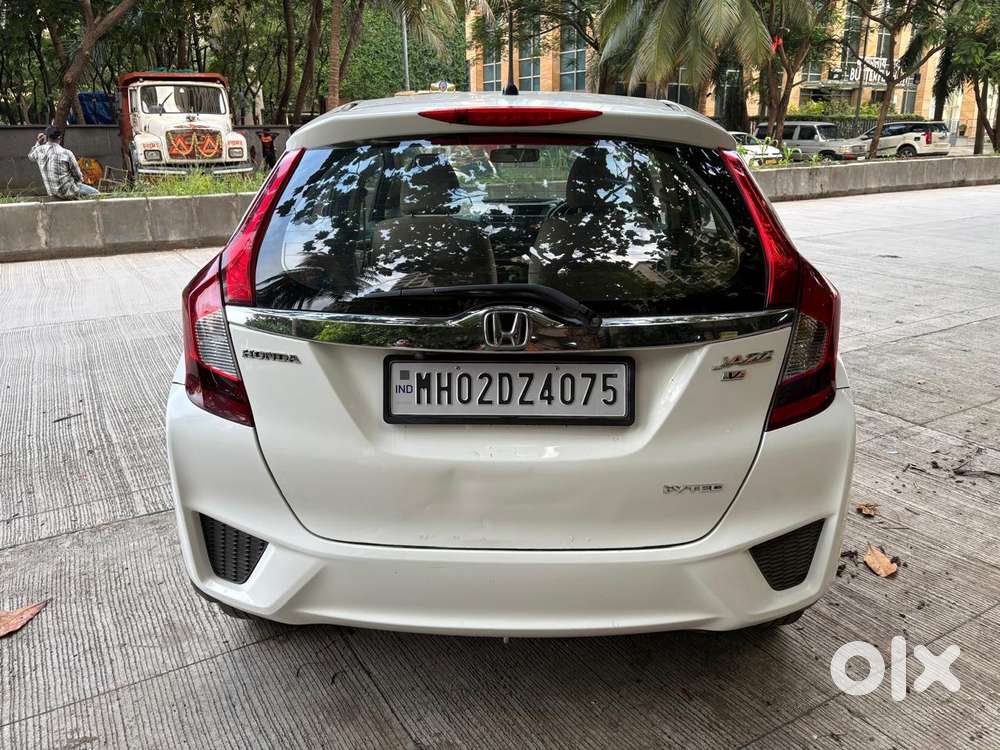 Honda Jazz V Automatic, 2015, Petrol