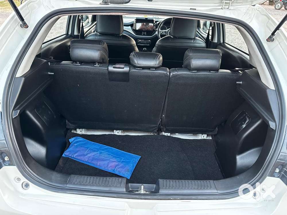 Maruti Suzuki Baleno Sigma, 2024, Petrol