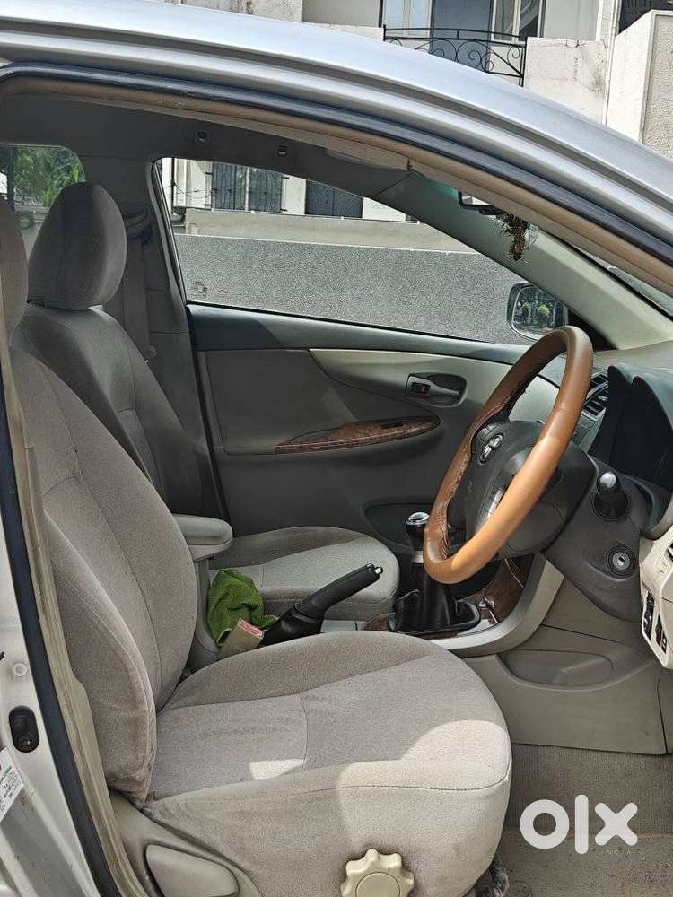 Toyota Corolla Altis Gl, 2010, Petrol