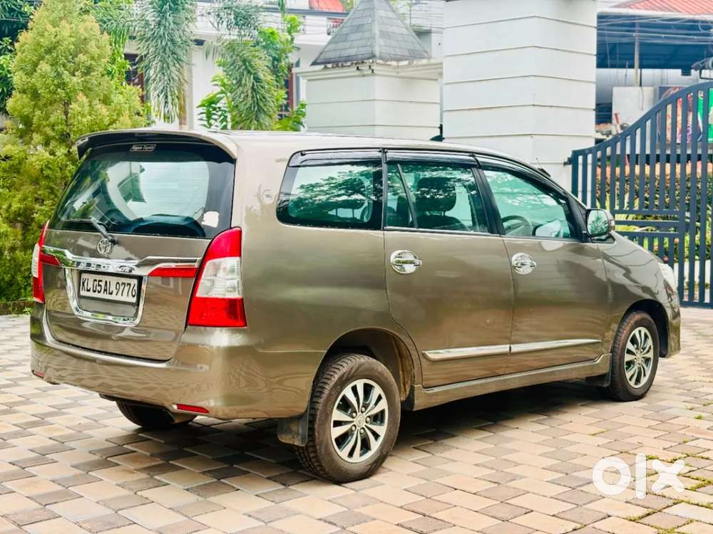 Toyota Innova, 2015, Diesel