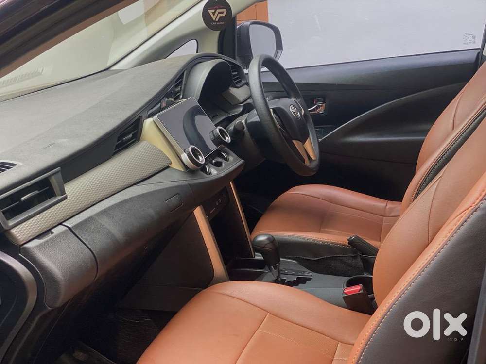 Toyota Innova Crysta 2022