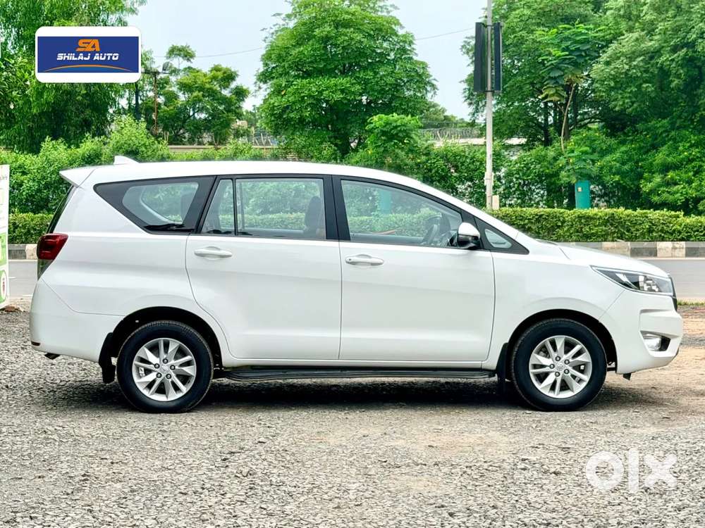 Toyota Innova Crysta [2020-ongoing] 2.4 Gx 7 Str, 2023, Diesel