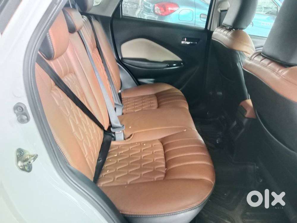 Toyota Glanza, 2023, Petrol