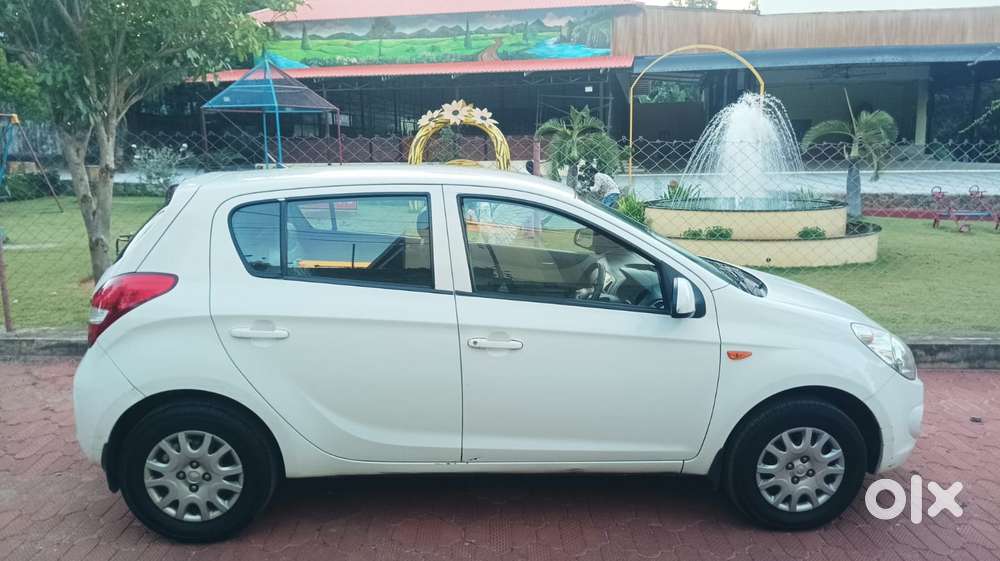 Hyundai I20, 2011, Petrol
