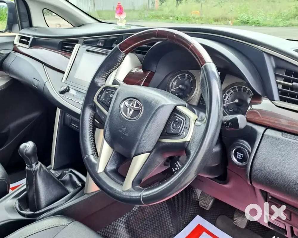 Toyota Innova Crysta 2017 Diesel 154000 Km Driven