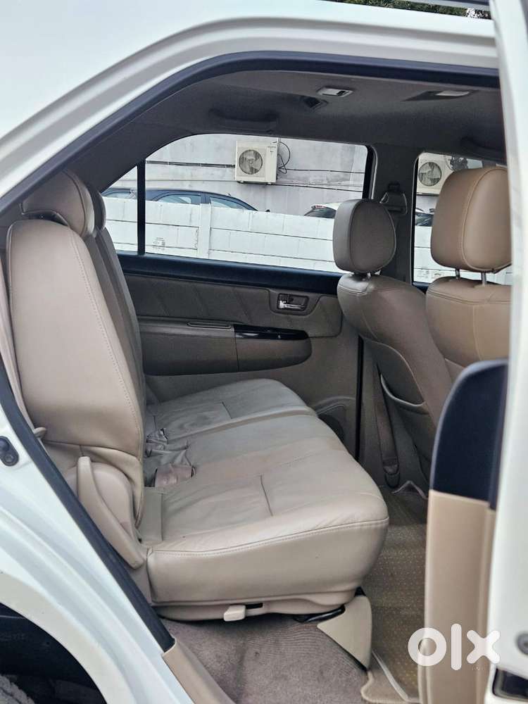 Toyota Fortuner 3.0 4x2 Mt, 2015, Diesel