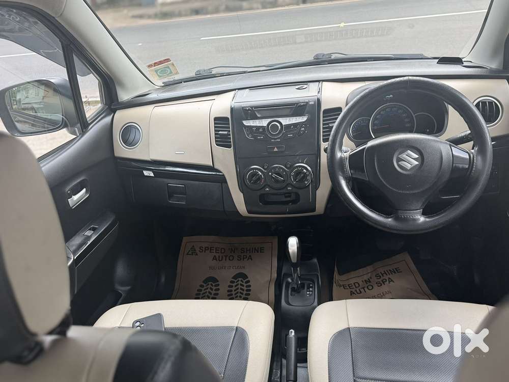 Maruti Suzuki Wagon R Vxi Amt, 2018, Petrol