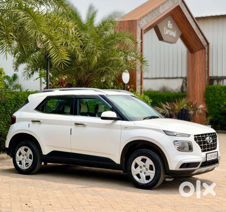 Hyundai Venue, 2021, Petrol
