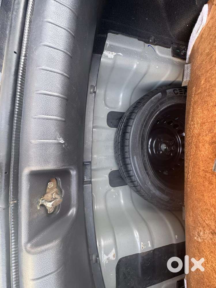 Hyundai Aura 1.2 S Cng, 2023, Cng & Hybrids