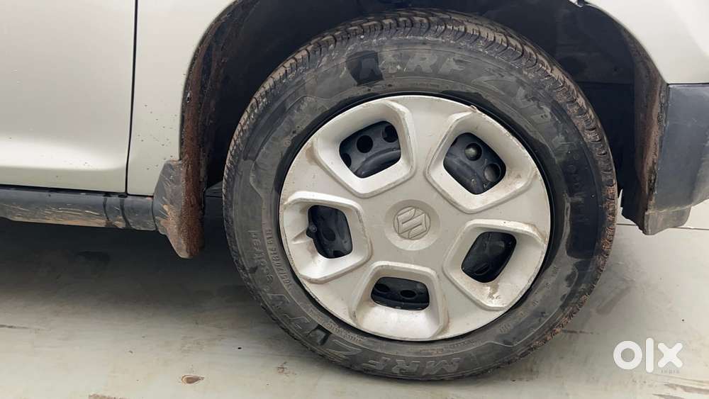 Maruti Suzuki S-presso Vxi, 2023, Petrol