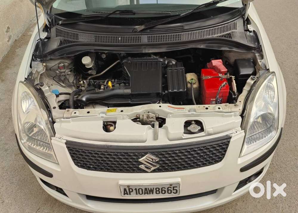 Maruti Suzuki Swift Vxi Optional, 2011, Petrol