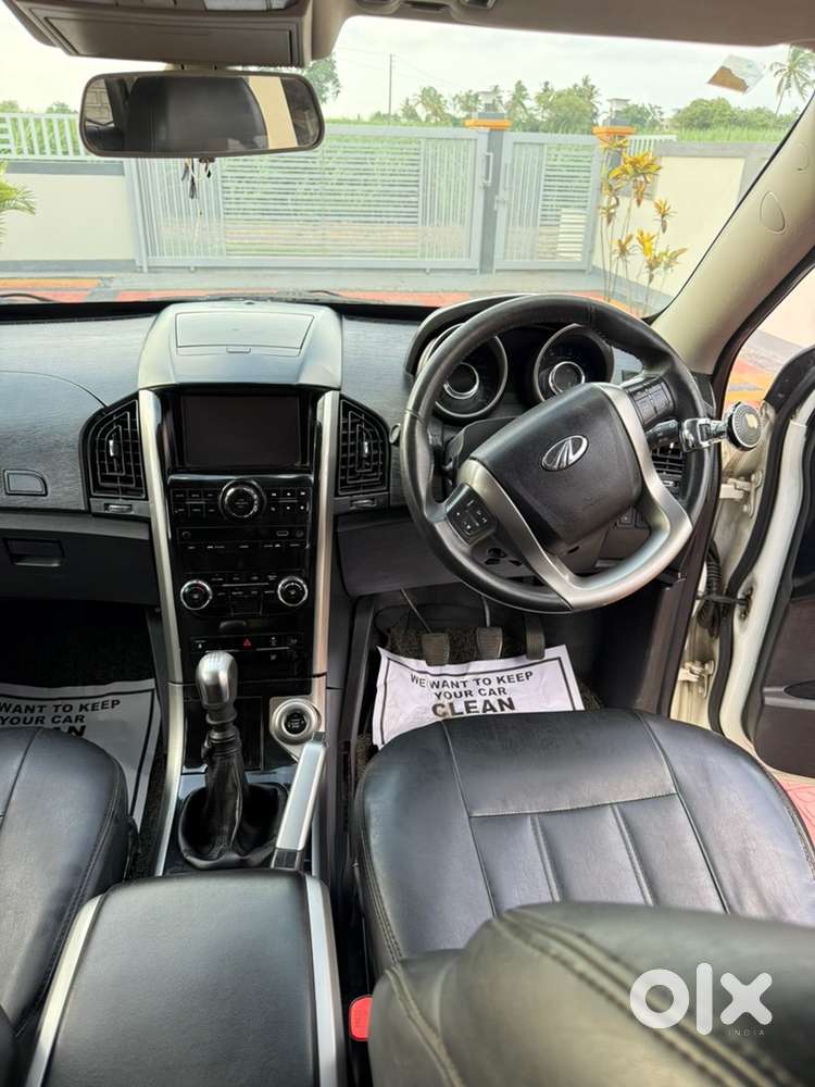 Mahindra Xuv 500 W9