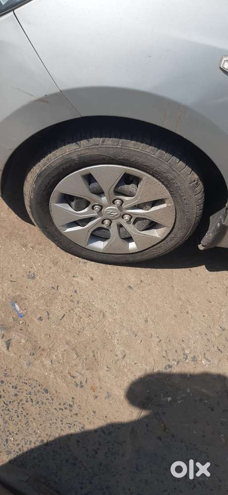 Hyundai Xcent 1.2 Vtvt S, 2018, Petrol