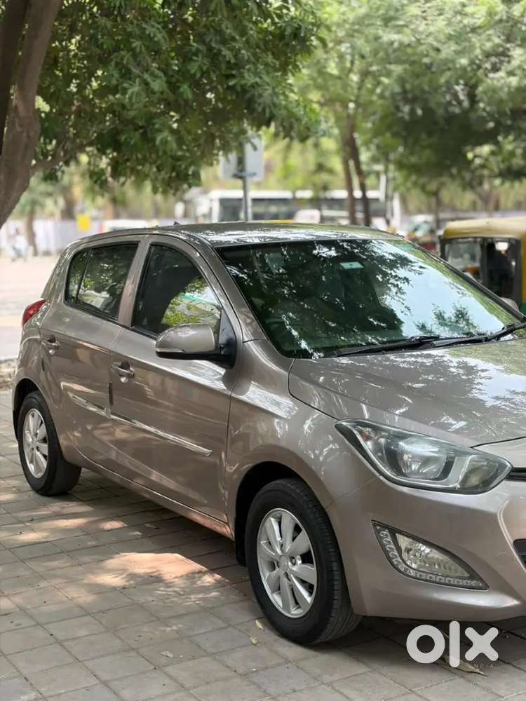 2014 Hyundai I20 Sportz No. Dl