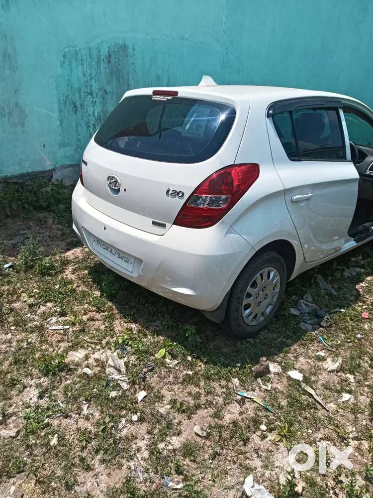Hyundai I20 2012 Petrol 60000 Km Driven