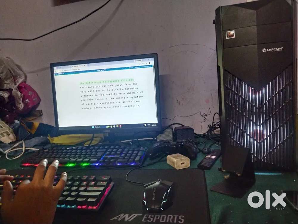 Ryzen 5 8 core 12 thread 8gb ram 512 nvme