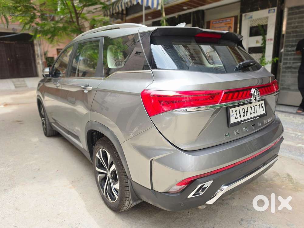 Mg Hector Plus 2024