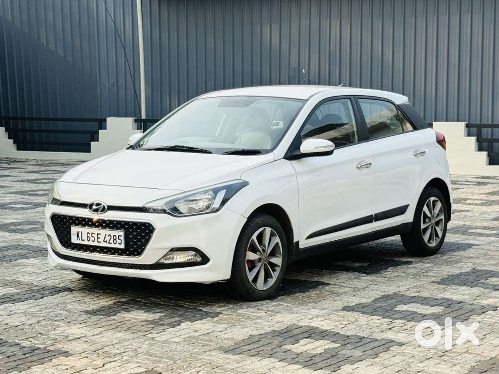 Hyundai Elite I20 Sportz (o) 1.2, 2014, Petrol