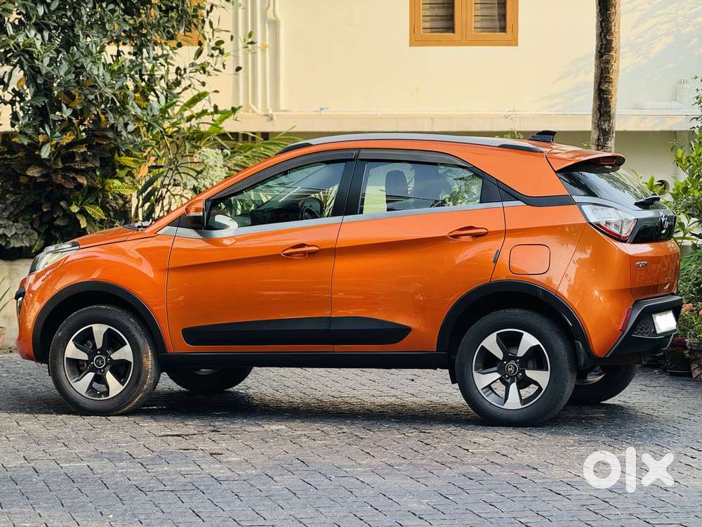 Tata Nexon Amt Xza Plus, 2019, Petrol
