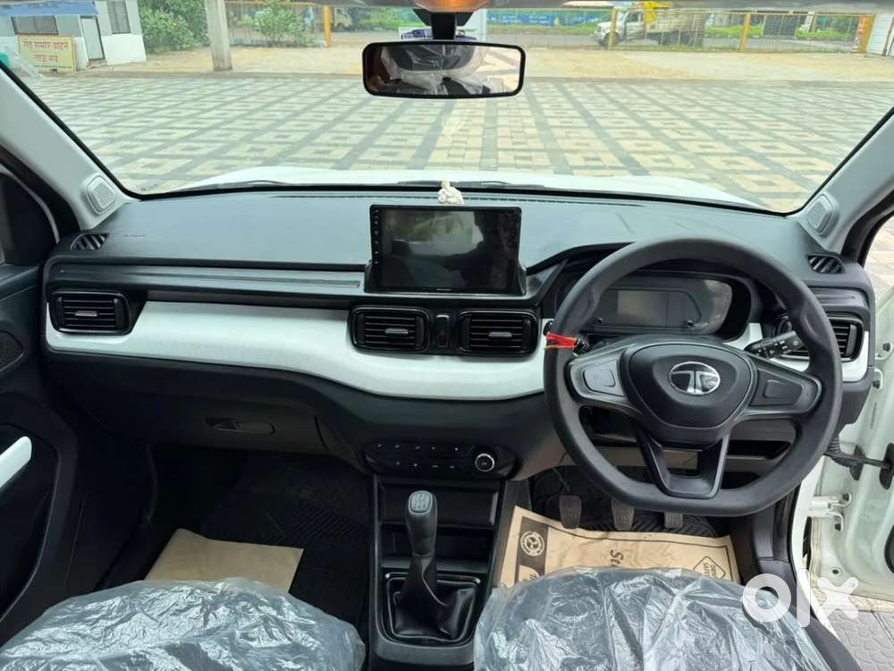 Tata Punch Pure, 2025, Petrol