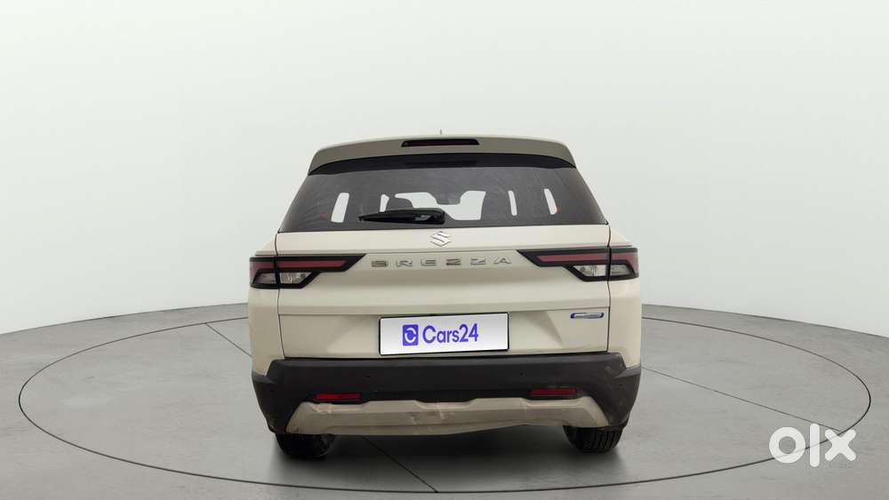 Maruti Suzuki Brezza 1.5 Zxi At Smart Hybrid, 2022, Petrol