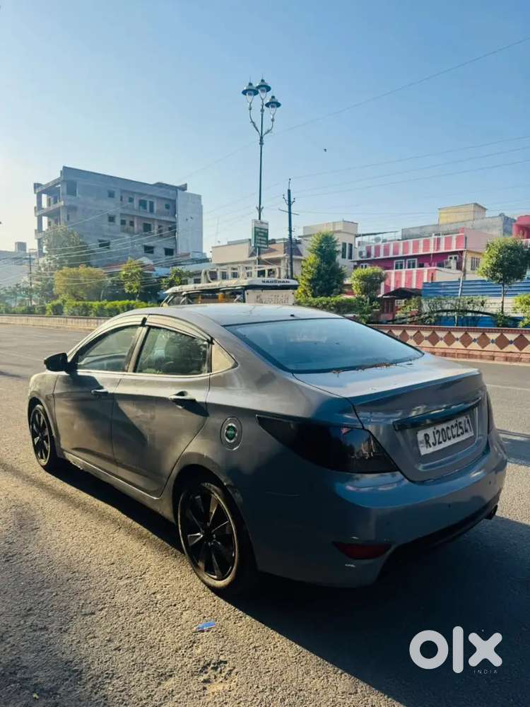 Hyundai Verna 1.6 Sx(o)