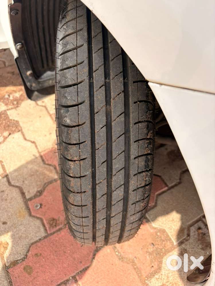 Hyundai 2013 Petrol Manual