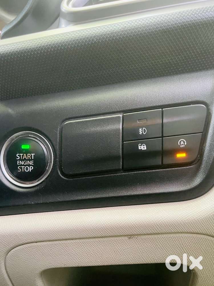 Tata Altroz Petrol 2023