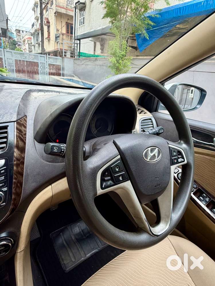 Hyundai Verna 2011 Petrol Single Owner, Excellent Condition, 0 Claim