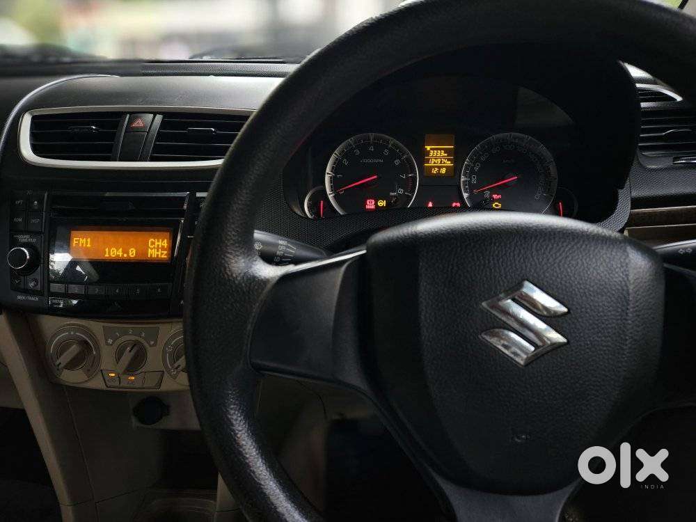 Maruti Suzuki Swift Dzire Vxi Optional, 2016, Petrol