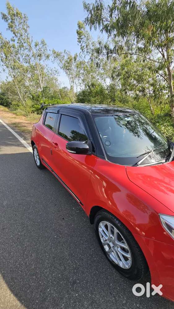 Maruti Suzuki Swift 2021
