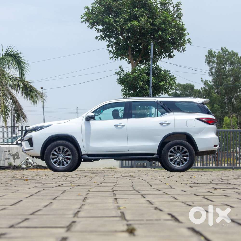 Toyota Fortuner 4x2 At 2.8 Diesel, 2022, Diesel