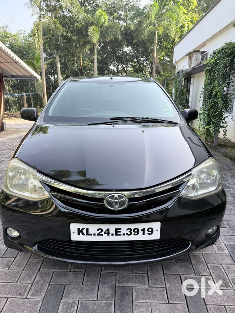 Toyota Etios Vx D 2012
