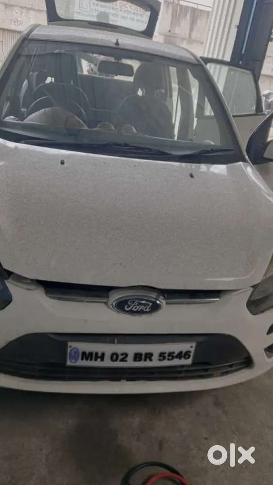 Ford Figo Titanium Petrol