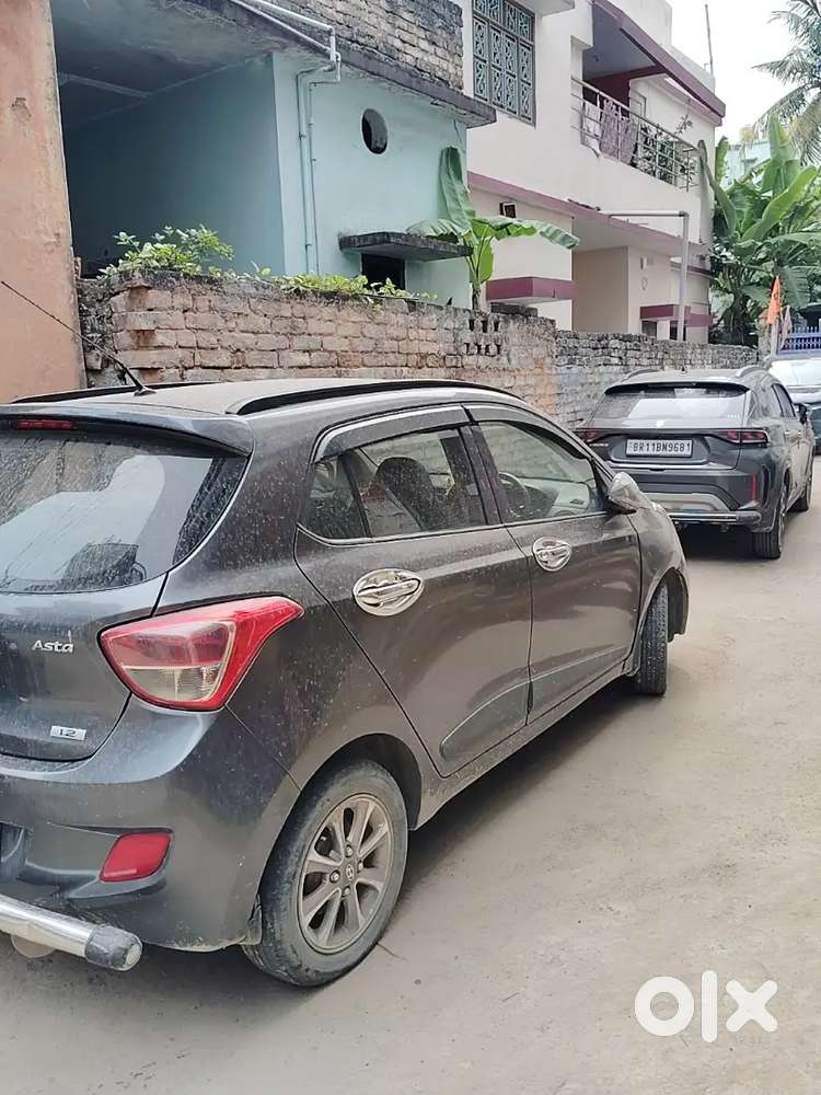 Xuv 500 W8 And Grand I10 Asta