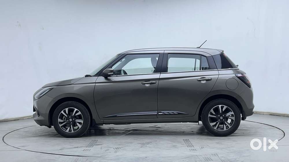 Maruti Suzuki Swift Amt Zxi, 2025, Petrol