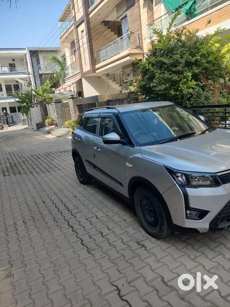 Mahindra Xuv300 2023 Petrol 52000 Km Driven